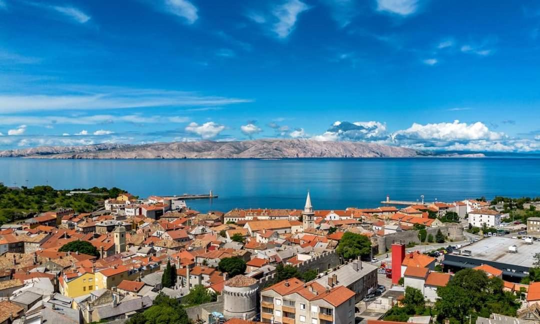 Apartman Pod Nehajem Apartman Zengg Kültér fotó